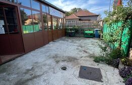 Casă cu Spațiu Comercial în Zona Soarelui