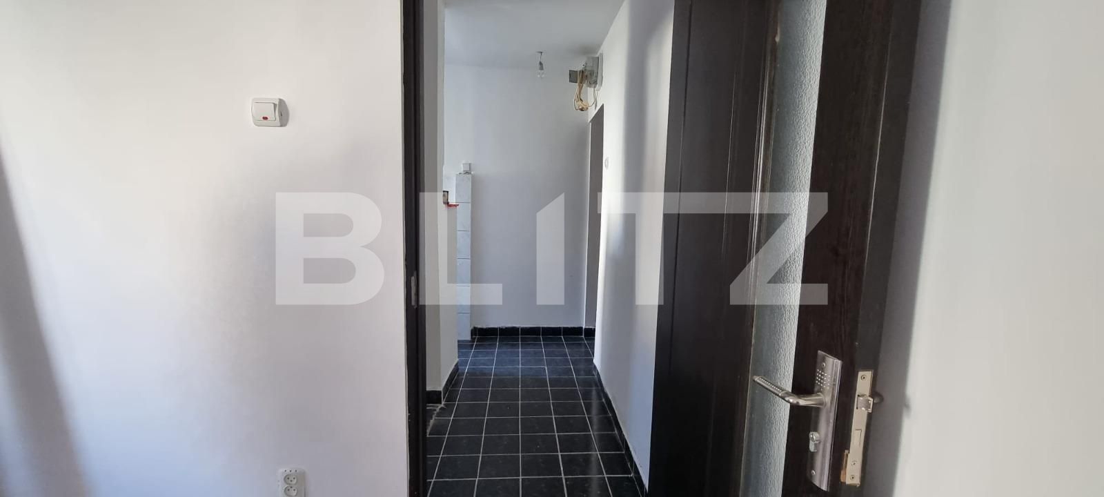 Apartament de vânzare 2 camere Micro 14 - 127045AV | BLITZ Satu Mare | Poza6