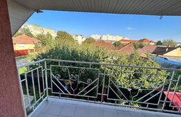 Casa individuala zona Auchan  parter + mansarda + 260 mp teren. acoperis schimbat recent   