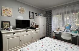 Apartament cu 3 Camere în Cartierul Soarelui