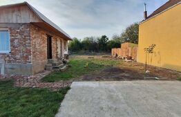 Teren strada Botizului-Pescarusului