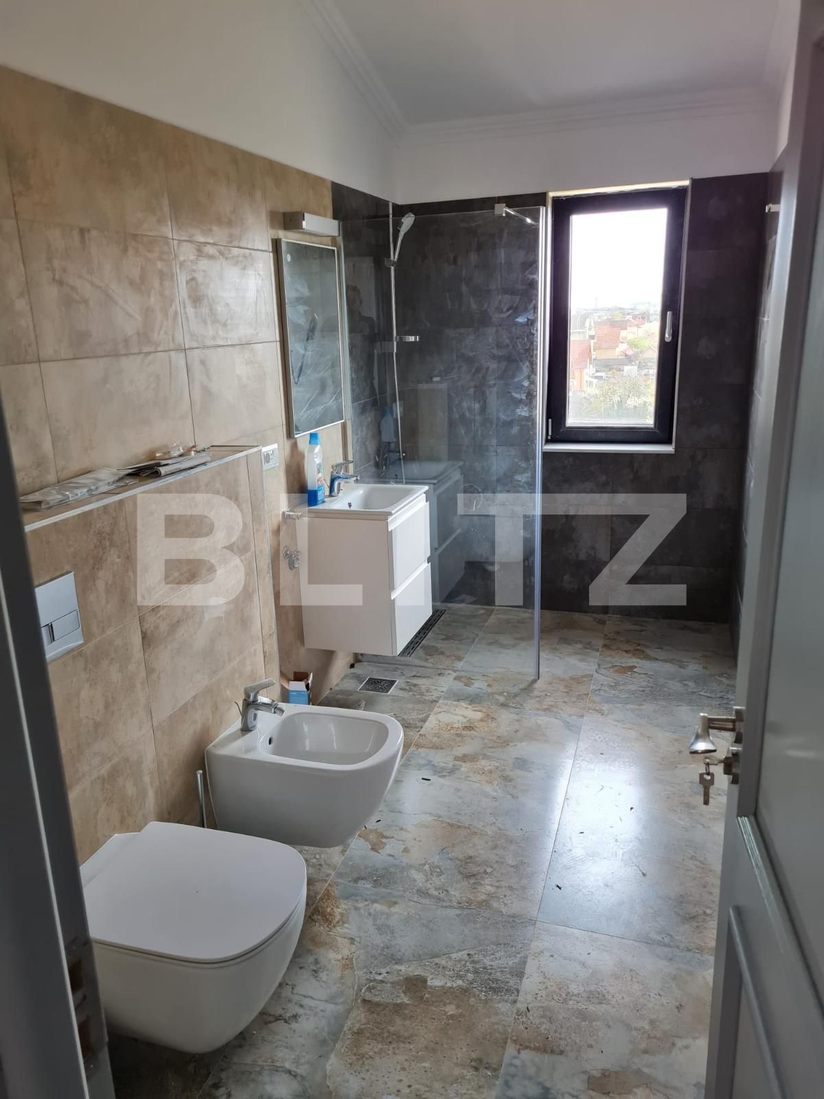 Apartament de vânzare 3 camere Micro 16 - 127203AV | BLITZ Satu Mare | Poza11