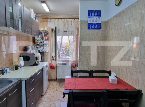 Apartament de vânzare 3 camere Micro 17 - 127219AV | BLITZ Satu Mare | Poza4