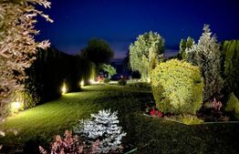 Vilă la Lac în Zona Apa - Oază de Confort și Eleganță