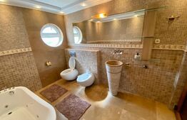 Vilă la Lac în Zona Apa - Oază de Confort și Eleganță