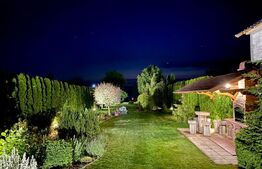 Vilă la Lac în Zona Apa - Oază de Confort și Eleganță