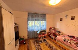 Apartament 3 camere decomandat   86 mp Micro 17 parter 