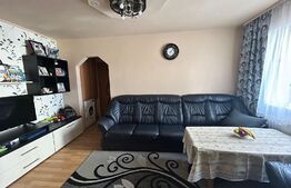 Apartament 3 camere etaj 2  micro 14 la pret de 2 camere  mobilat si utilat 