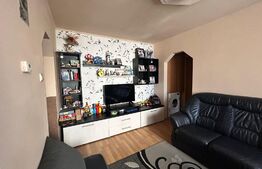 Apartament 3 camere etaj 2  micro 14 la pret de 2 camere  mobilat si utilat 