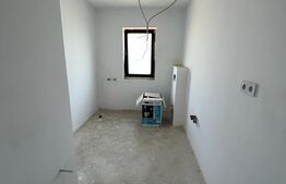 Casă Tip Duplex în Martinesti