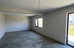 Casă Tip Duplex în Martinesti