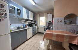 Oportunitate !!! Apartament 3 camere decomandat etaj 4  + Garsoniera din uscatorie Str.Careiului