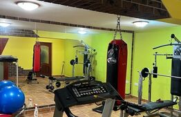 Casă în Zona Strada Botizului