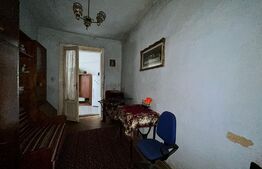 Oportunitate !!! Apartament cu 3 camere la casa zona semicentrala 
