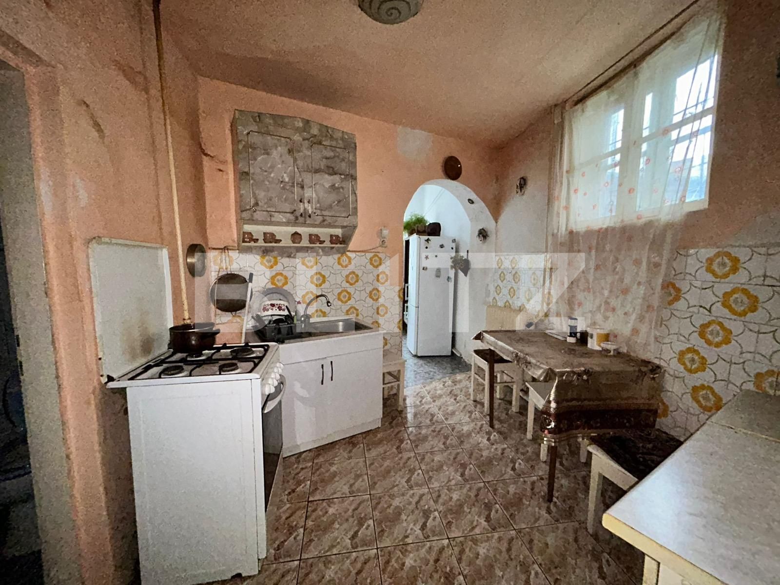 Casa de vânzare 3 camere Semicentral - 130775CV | BLITZ Satu Mare | Poza8