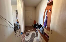 Apartament 2 camere decomandat etaj 4 cu balcon 