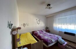 Apartament 2 camere decomandat etaj 4 cu balcon 