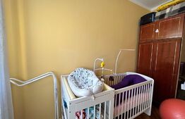 Apartament 3 camere decomandat etaj 1  zona spitalul vechi 