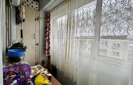 Apartament 3 camere etaj 4 micro 16 cu balcon si parcare ( 916€ mp ) 