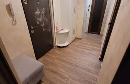 Apartament decomandat cu 2 camere etaj 3 in Carpati 2 