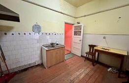 Apartament cu 2 camere decomandat la parter zona semicentrala, NECESITA RENOVARE  