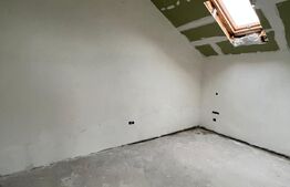 Penthouse central, situat pe Strada Petofi Sandor