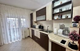 Apartament decomandat  cu 4 camere etaj 3 Micro 17 