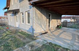 Casa P+M cu doua fronturi ,teren 400 mp,în Lazuri