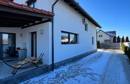 Casă în Cartierul Titulescu, Tip P+1, Compartimentată în 4 Apartamente