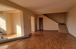 Casa de vanzare, zona Paulesti