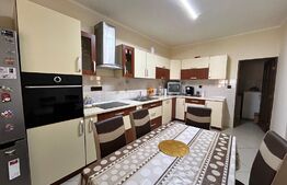 Casa de vanzare, 340mp, Zona Paulesti