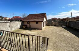 Casa de vanzare, 340mp, Zona Paulesti