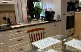 Casa de vanzare,6 camere ,480 mp, zona Vetis