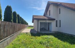 Casă Duplex Modernă , 175 mp , pe 980 teren , în Lazuri