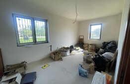 Casa de vanzare | 384mp construiti | Botiz