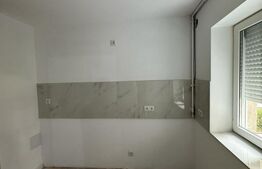 Apartament cu 3 Camere , 82 mp,  Zona Strada Careiului