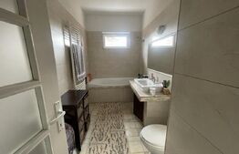 Casa, 211mp, Zona Piata Mica