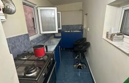 Apartament, 3 camere, 65mp,  zona careiului
