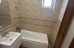 Apartament 3 camere, zona CENTRALA , 76mp 