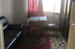 Apartament de vanzare  3 camere zona  Carpati 1 , etaj 3 /4