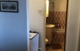 Apartament de vanzare  3 camere zona  Carpati 1 , etaj 3 /4