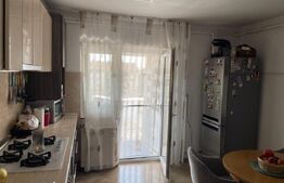 Apartament de vanzare, 79mp, zona Carpati 2