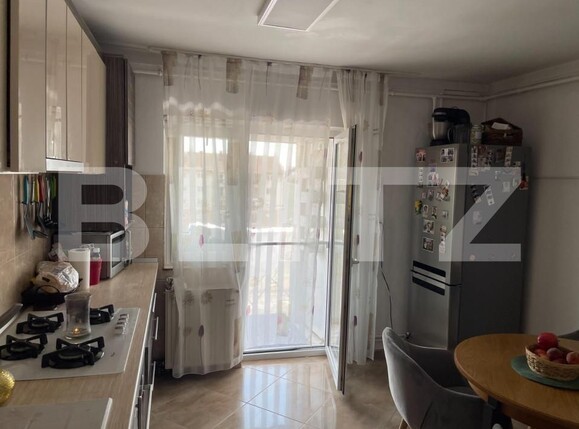 Apartament de vânzare 3 camere Carpati 2 - 139600AV | BLITZ Satu Mare | Poza4