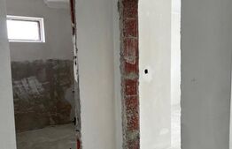 Apartament de 3 camere, 2 bai, 84 mp, zona Careiului