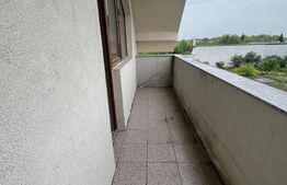 Apartament de 4 camere , 2 balcoane , 93 mp, zona Careiului
