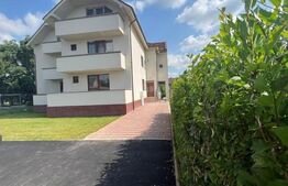 Apartament de 3 camere, 2 balcoane, 93 mp, etaj 1