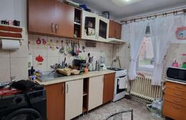 Apartament 3 camere,zona Micro16 Parter