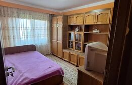 Apartament 2 camere , cu 2 balcoane și pivnița , zona Micro 17
