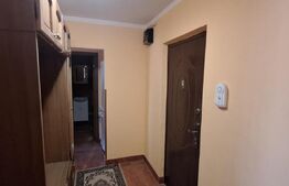Apartament 2 camere , cu 2 balcoane și pivnița , zona Micro 17