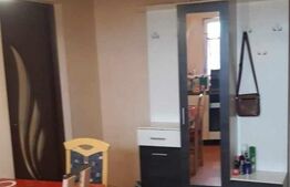 Apartament 2 camere, zona Micro14 , cu acoperiș și balcon inchis